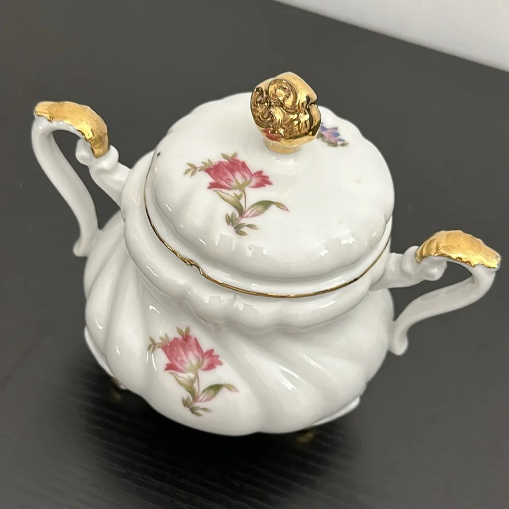 Lefton Porcelain Hand Painted Footed Sugar Bowl NE 3476